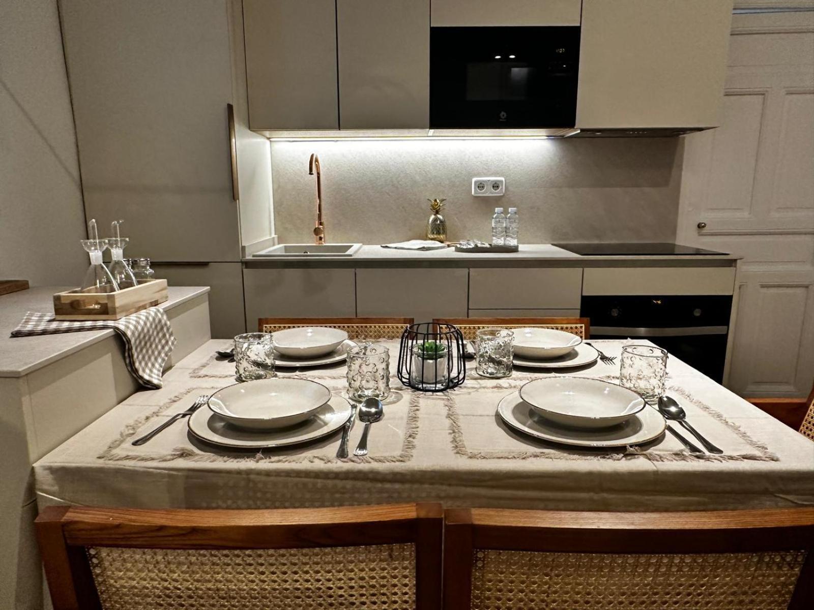 Piso 2 Habitaciones En El Centro Madrid Buitenkant foto