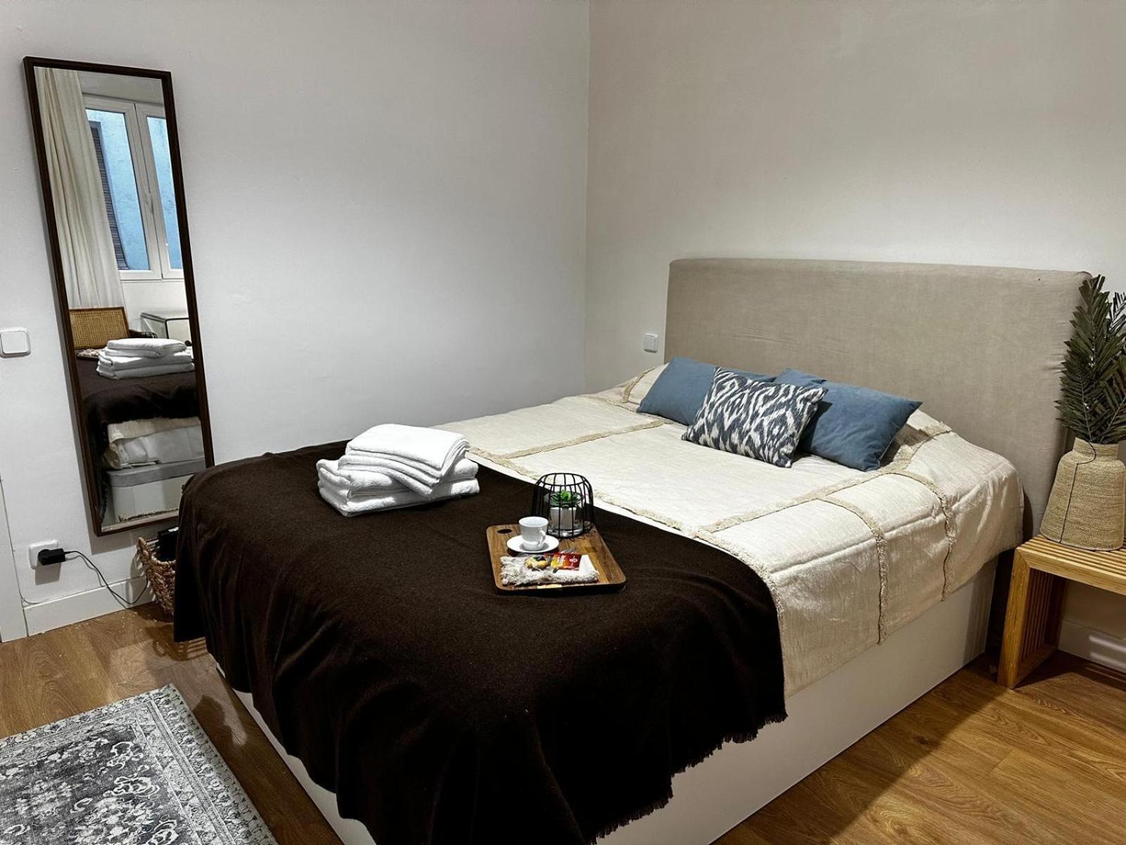 Piso 2 Habitaciones En El Centro Madrid Buitenkant foto