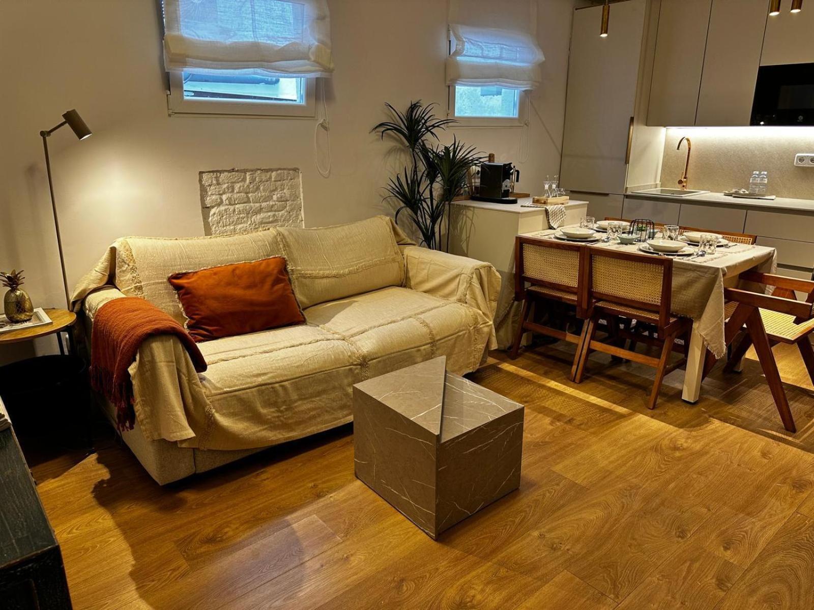 Piso 2 Habitaciones En El Centro Madrid Buitenkant foto